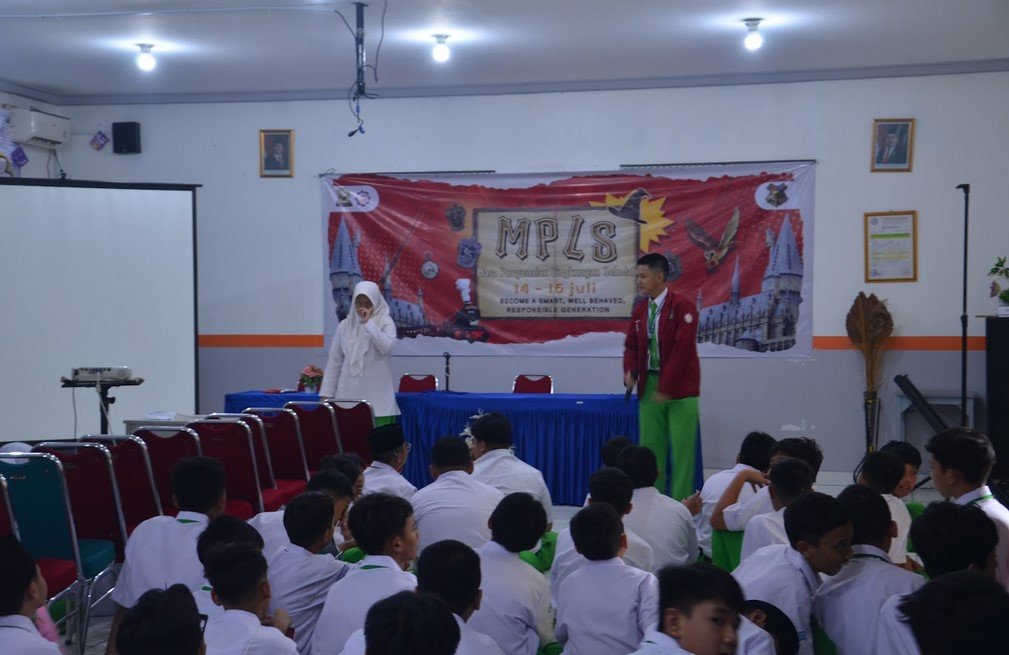 \"MPLS Ramah Anak\": SMPIT Nururrahman Bangun Semangat dan Karakter Positif Sejak Hari Pertama Sekolah