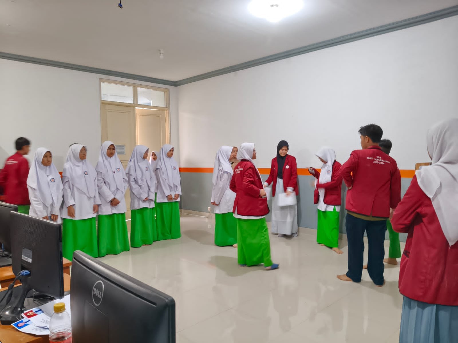 Wawancara dan Simulasi OSIS: Antusiasme Peserta Warnai Seleksi Calon Anggota OSIS